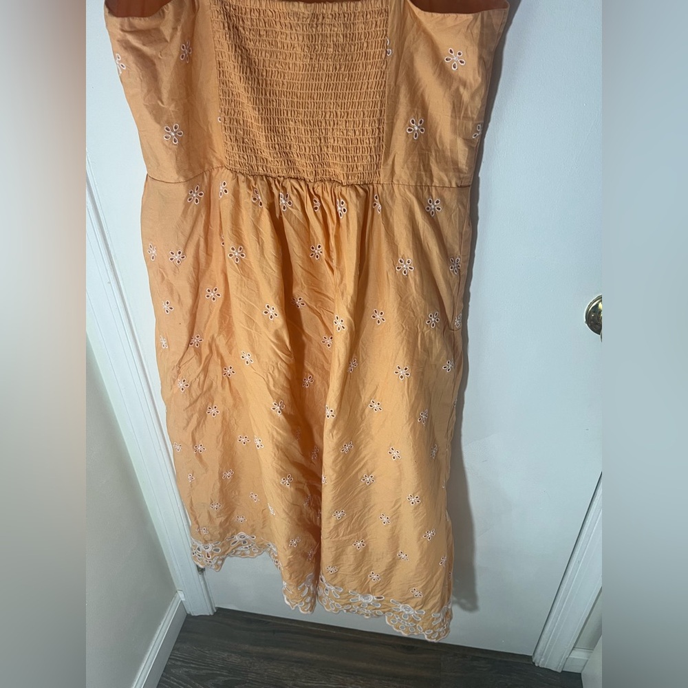 Old Navy Peach Fit & Flare Eyelet Midi Dress - Picture 8 of 11
